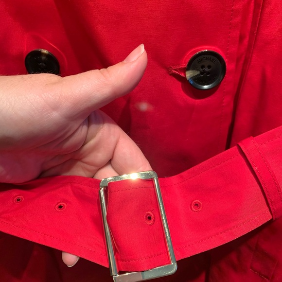 Omg love love this trench - Picture 8 of 11